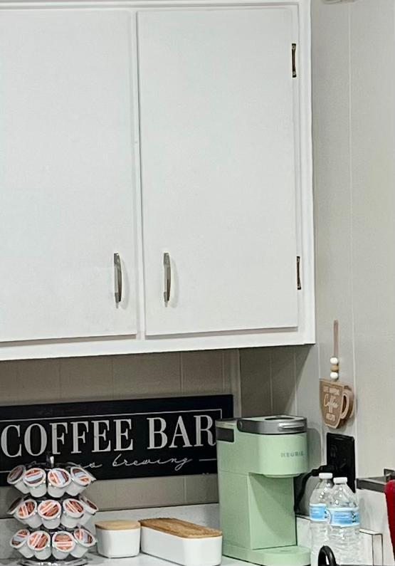 Cozy Buffalo Home-sleeps 4 Apartment Lackawanna